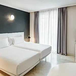 Apart-hotel Sercotel Togumar